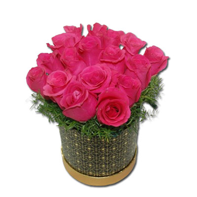 "Flower box with 50 Red Roses - code NB18 - Click here to View more details about this Product